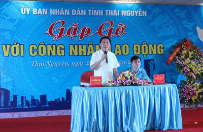 Chủ tịch UBND tỉnh gặp gỡ, đối thoại với người lao động